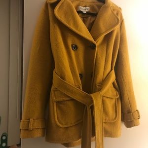 mustard color peacoat style jacket 🧥